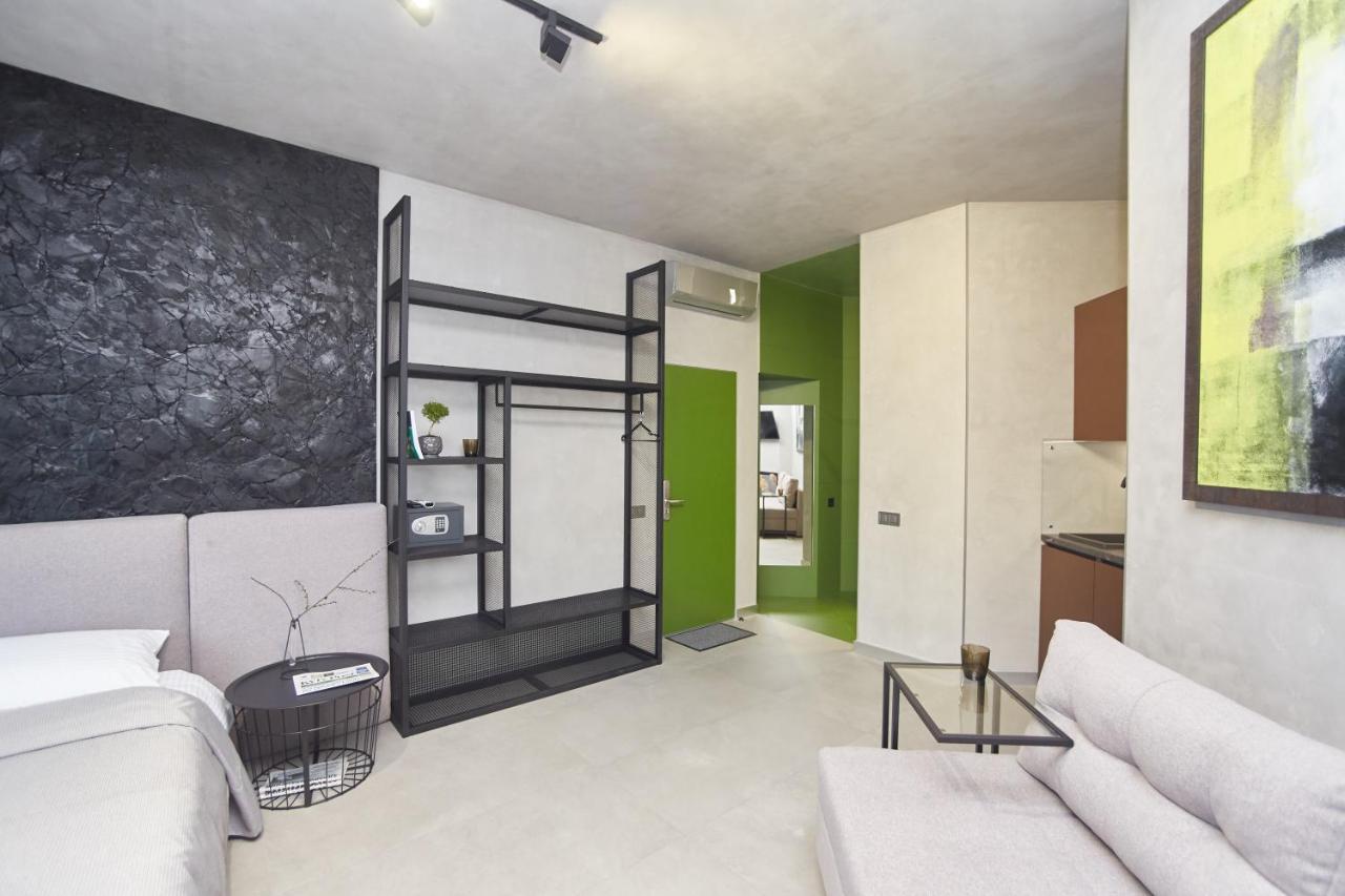 Stixiya Aparthotel Odessa Buitenkant foto